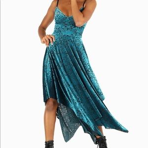 BV Strawberry Thief Teal Handkerchief Dress - XL - Limited